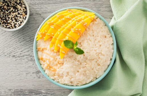 sticky rice with mango